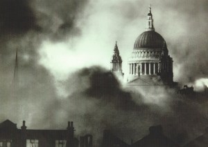 St Pauls Cathedral in the Blitz