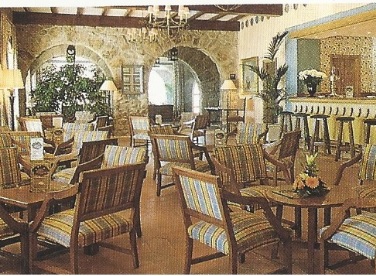 malagala-dinningroom